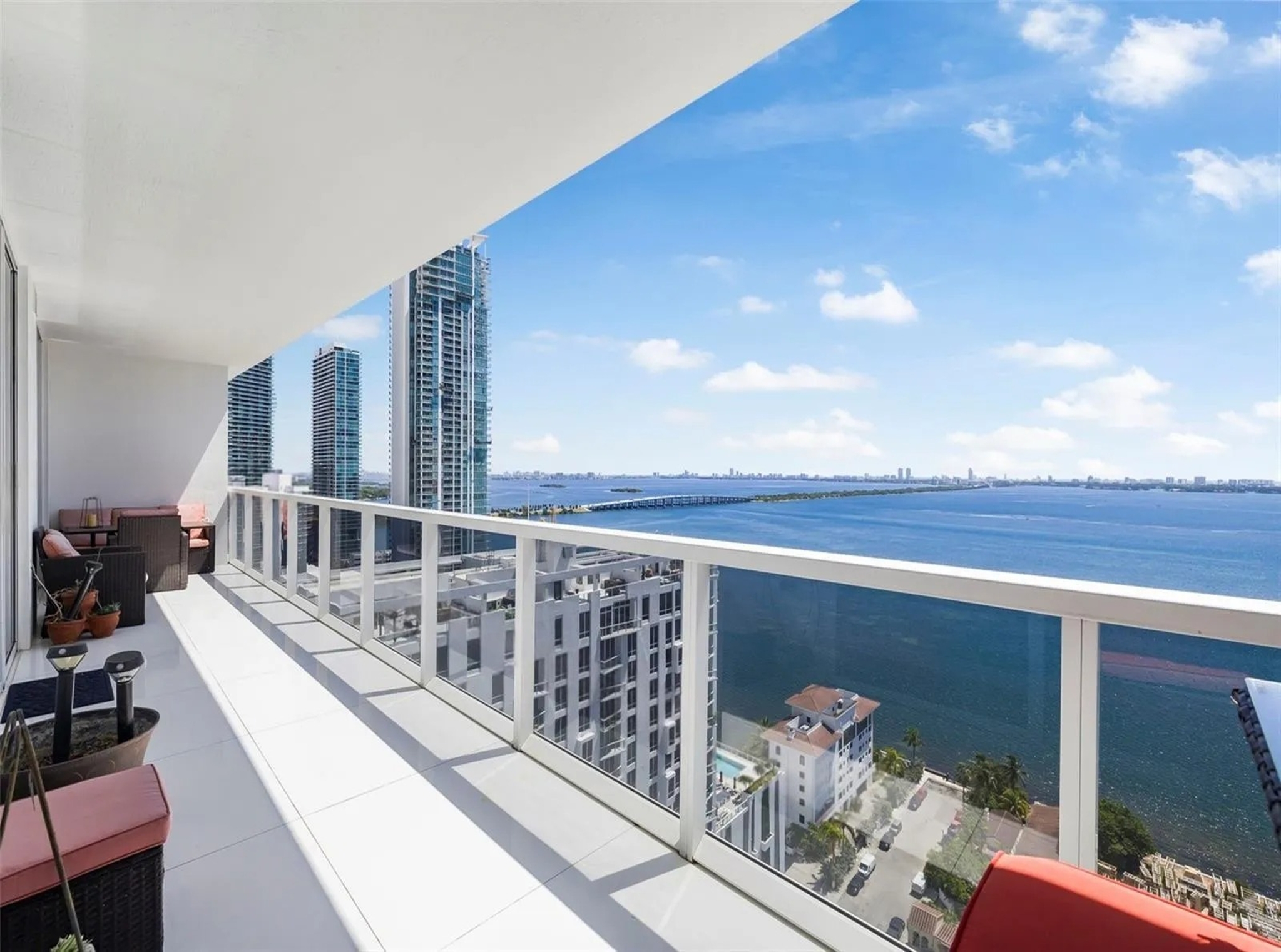 DCM_138344226 DCM_138344226