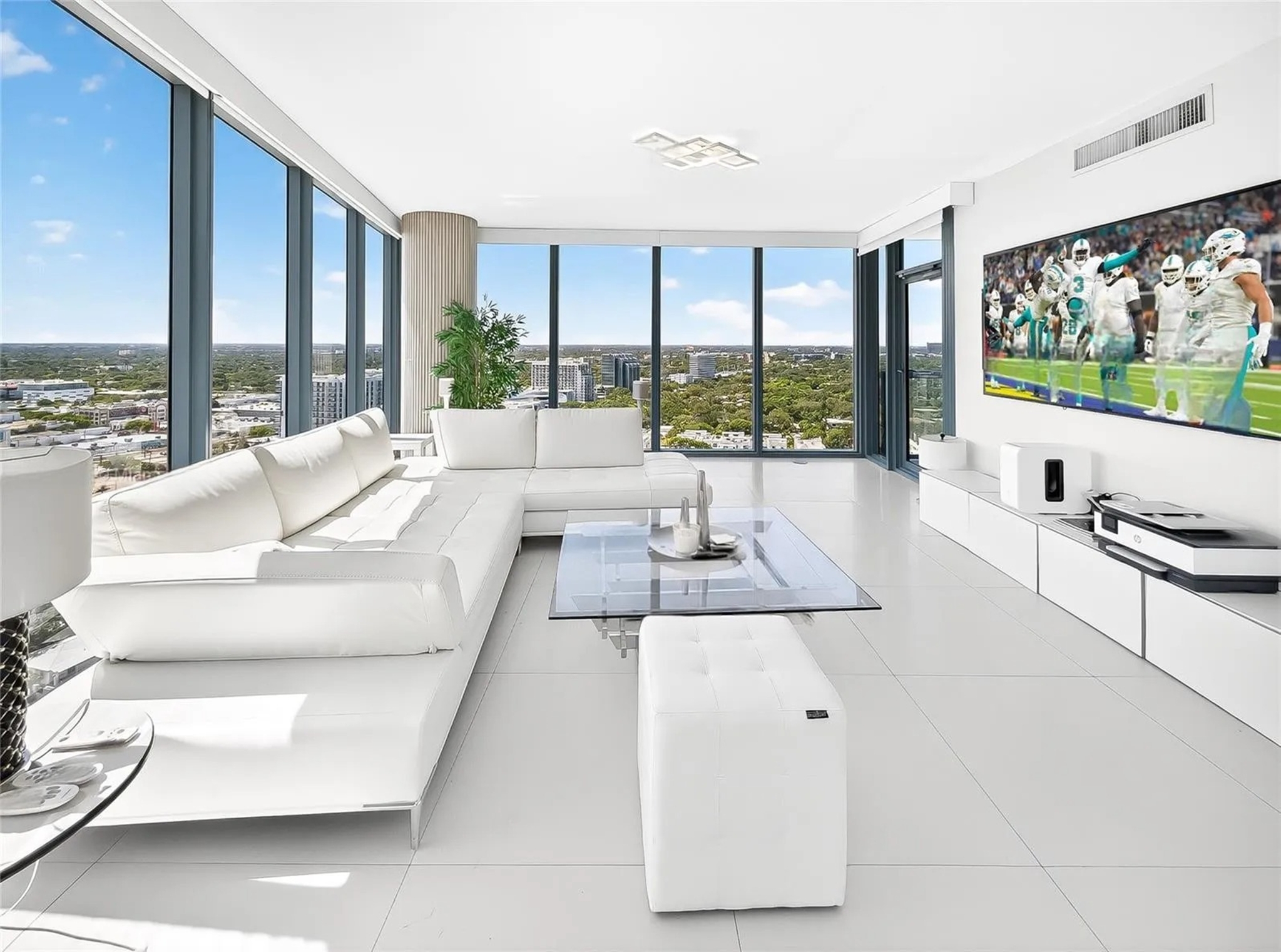 DCM_1583212 DCM_1583212